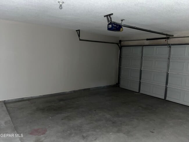 Building Photo - 3844 Tierra Fiji Ln