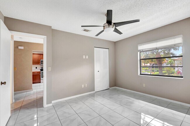 Building Photo - 21553 Cypress Hammock Dr