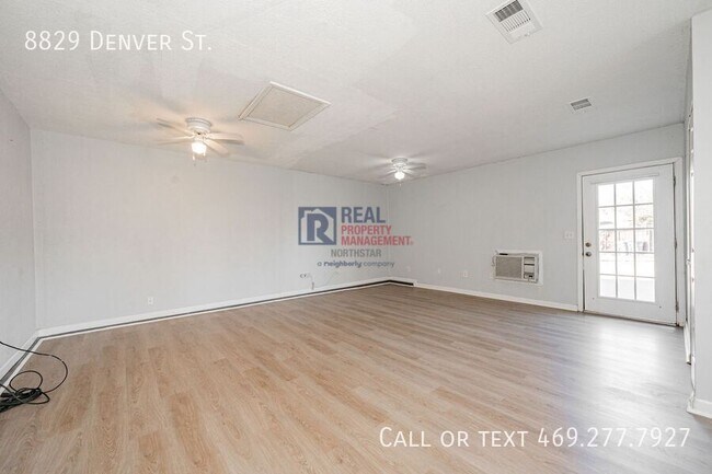 Building Photo - 8829 Denver St