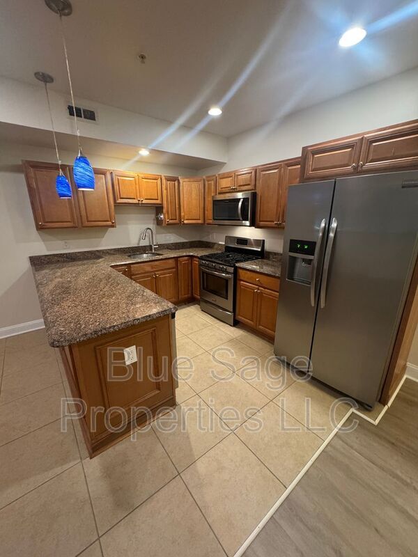 Building Photo - 432 E Baltimore Ave