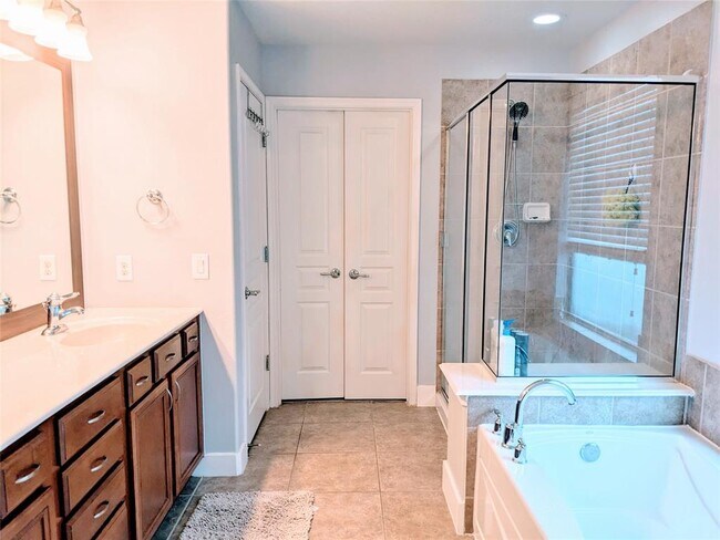 Building Photo - 6318 Alpine Trail Ln