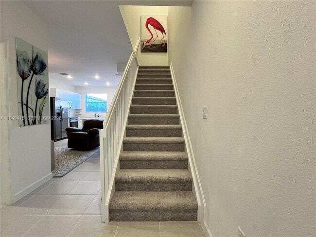 Building Photo - 2627 SE 28th Dr