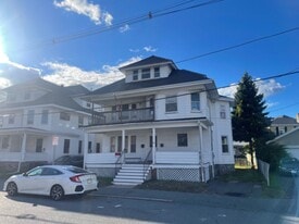 Building Photo - 24 Chapman St