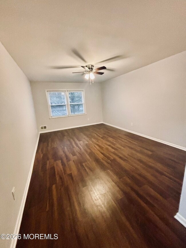 Building Photo - 1 Upperbrook Ct