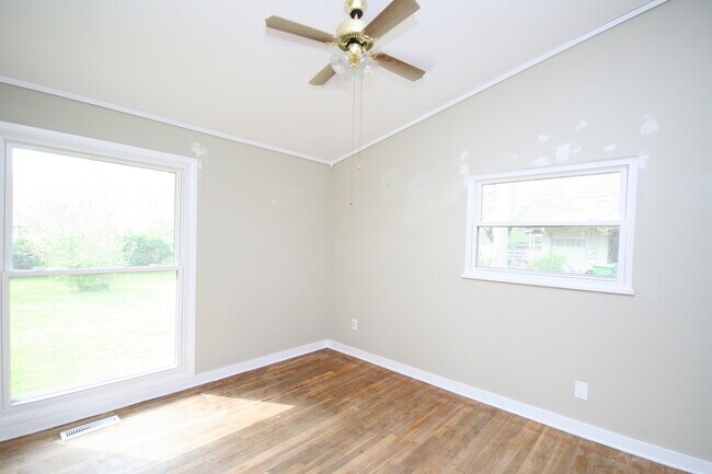 Building Photo - 403 Karter St NW
