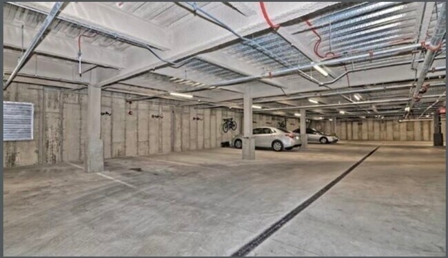 Building Photo - 353 Summer St