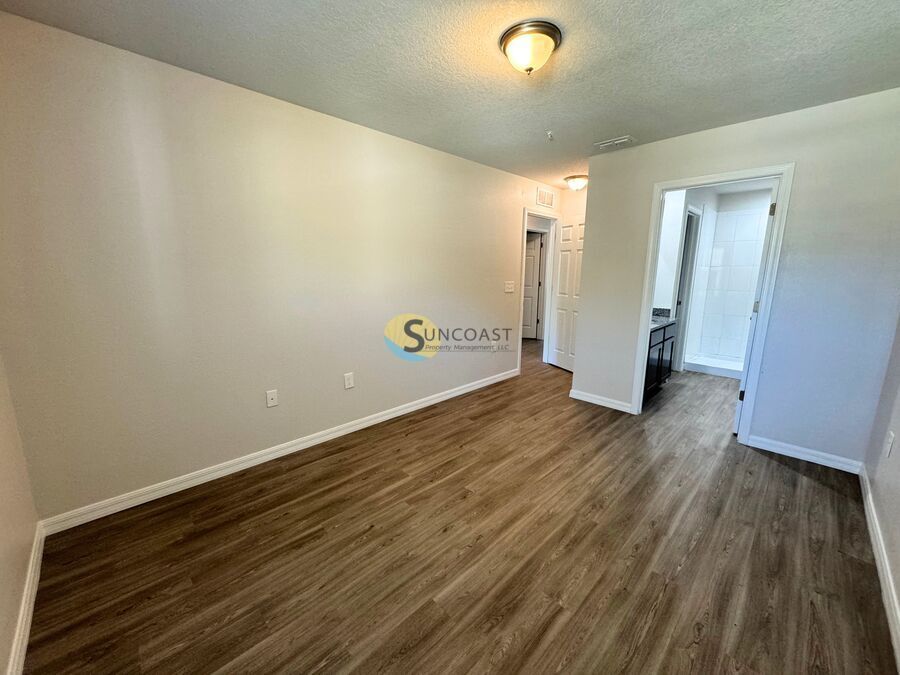 Building Photo - 7607 Mailes Ct