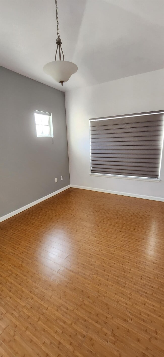 Building Photo - 15444 W 63rd Ave