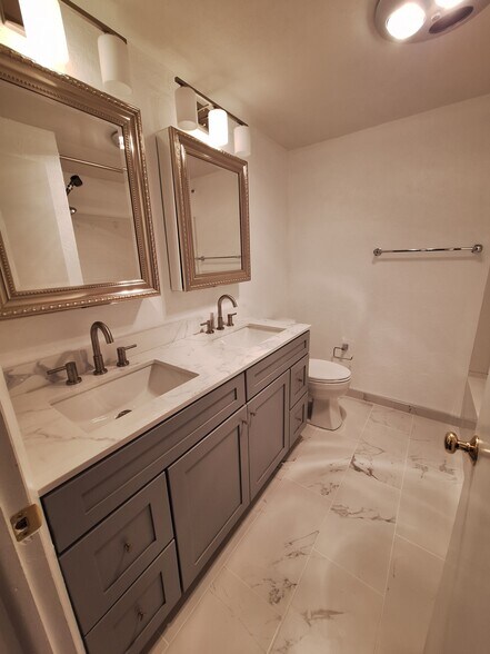 Building Photo - 92 Chestnut Hls