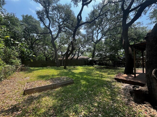 Building Photo - 5101 Meadow Creek Cove