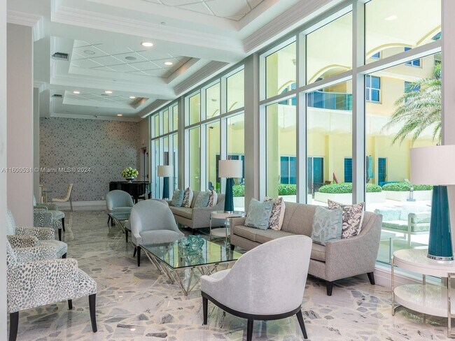 Building Photo - 2501 S Ocean Dr