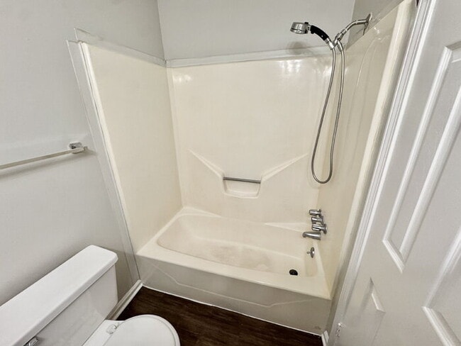 Building Photo - 6506 Wimble Road