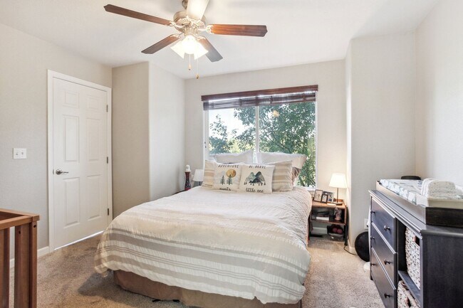 Building Photo - Arvada Townhome with Serene Lake Views