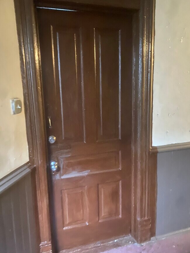 Primary Photo - 1314 W 18th Pl