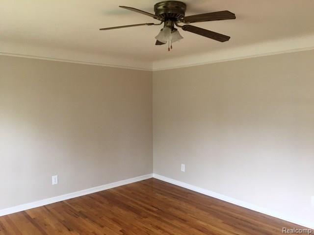 Building Photo - 24704 Willowby Ave