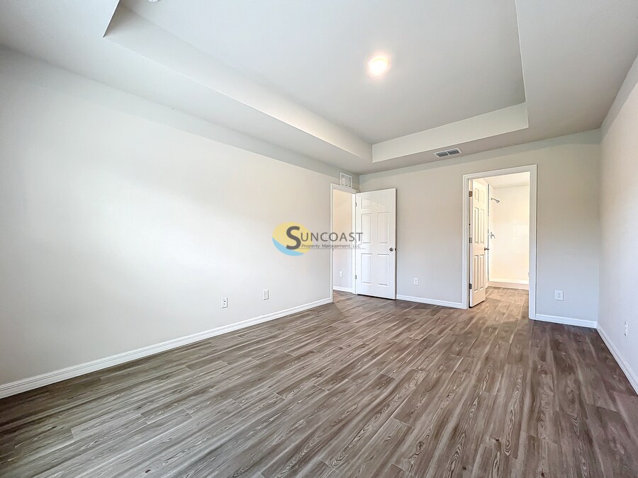 Building Photo - 1492 Biscayne Dr