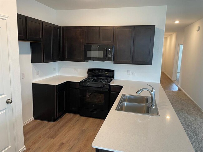Building Photo - 428 Halfmoon Dr