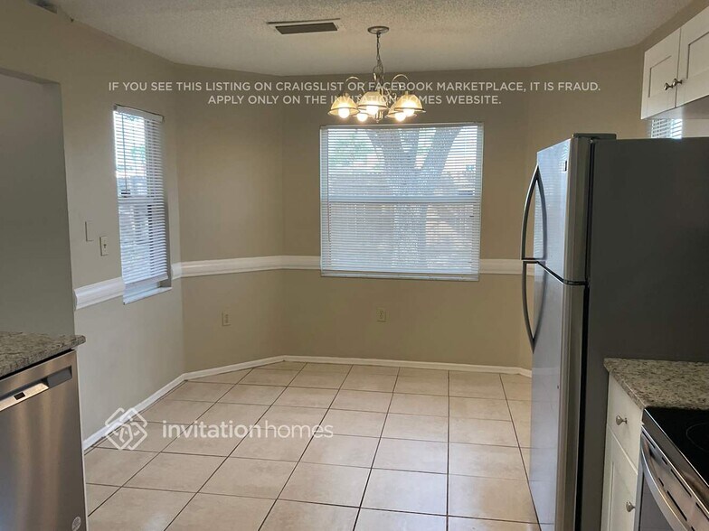 Building Photo - 6307 7th St Ct E