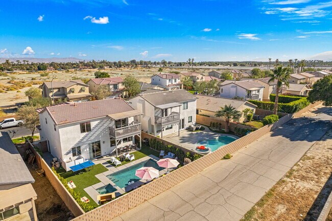 Building Photo - 48539 Anastacia Ct