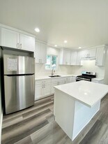 Building Photo - 1036 E O St