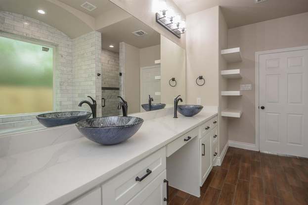 Building Photo - 14922 Indian Hill Trail