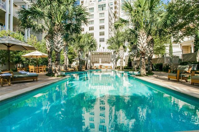 Building Photo - 2555 N Pearl St