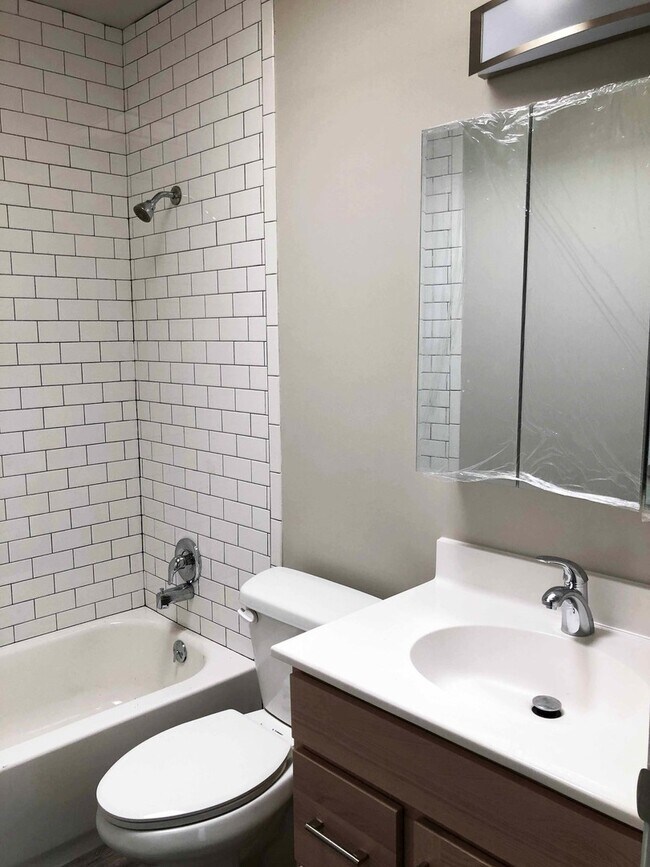 Building Photo - Beautiful Salt Lake City Condo for rent!