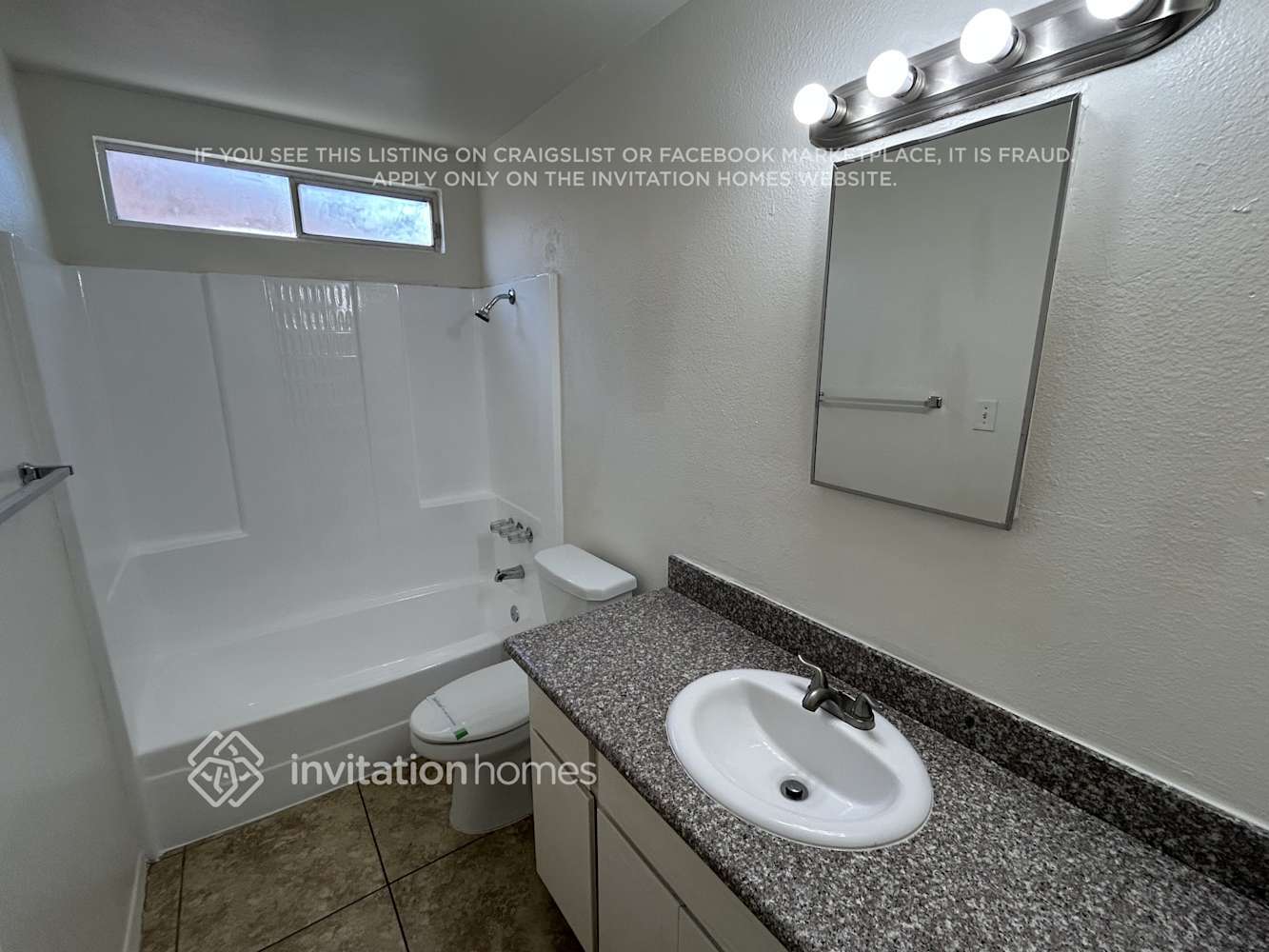 Building Photo - 8527 W Vale Dr