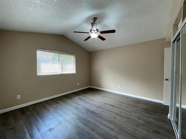 Building Photo - 7204 Shadow Bend Dr