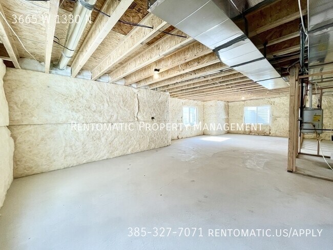Building Photo - 3665 W 1330 N