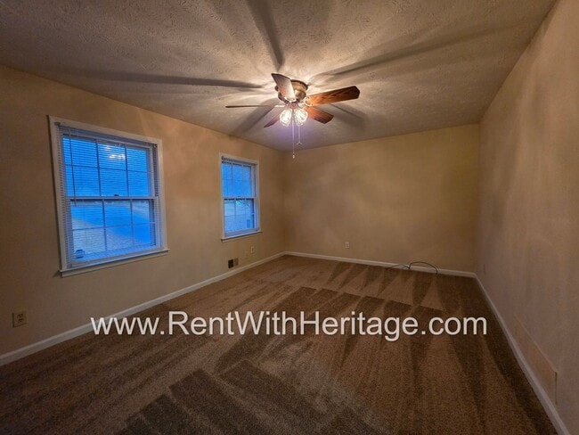 Building Photo - GREAT NEWS! 3 BEDROOM/ 2 BATH HOME WITH PARTIAL FINISHED BASEMENT