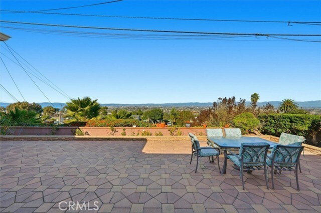 Building Photo - 5613 Pso De Pablo