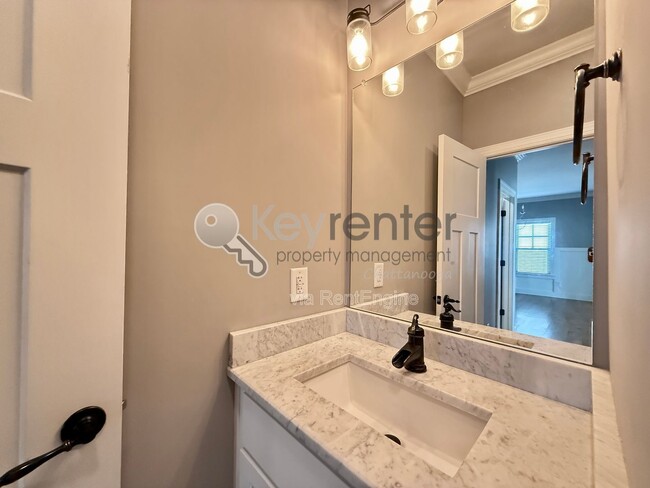 Building Photo - 2611 Wendell Wy