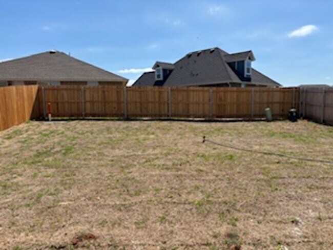 Building Photo - Beautiful New Home!