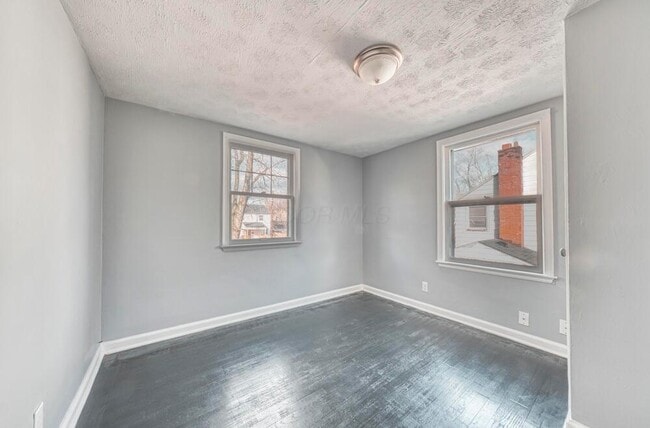 Building Photo - 2360 Taylor Ave