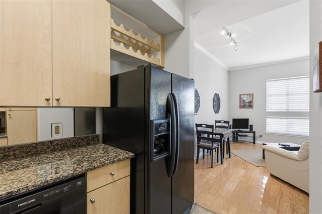 Building Photo - 3225 Turtle Creek Blvd Blvd