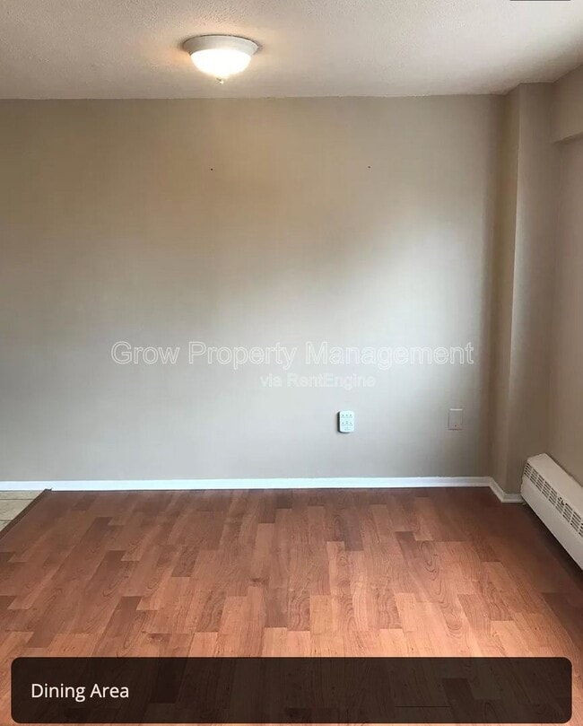 Building Photo - 2101 Chestnut St