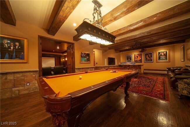 Building Photo - 514 Mandalay Ct