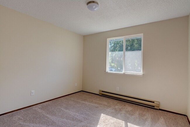Building Photo - 634 N El Mirador St