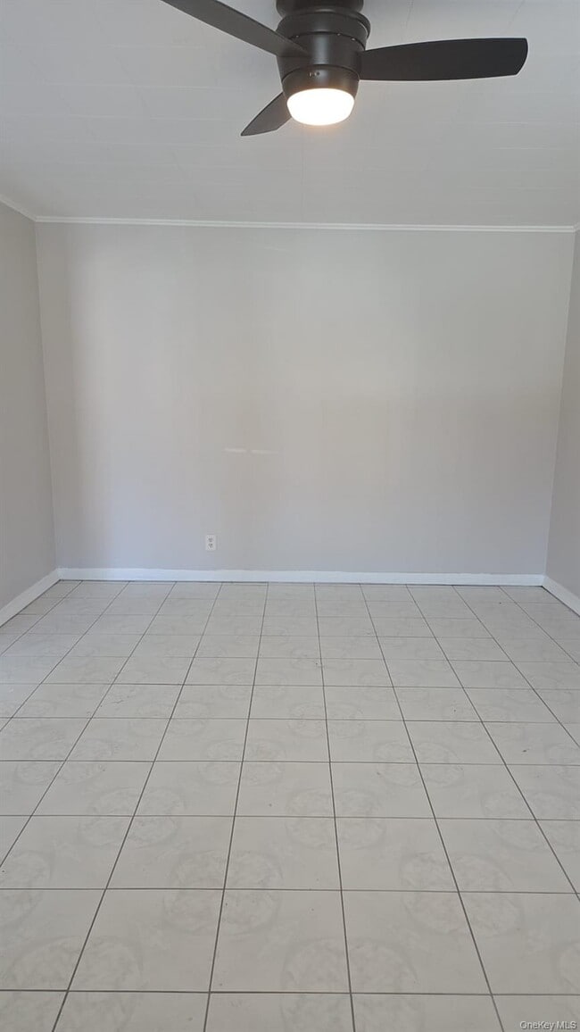 Building Photo - 1628 Allerton Ave