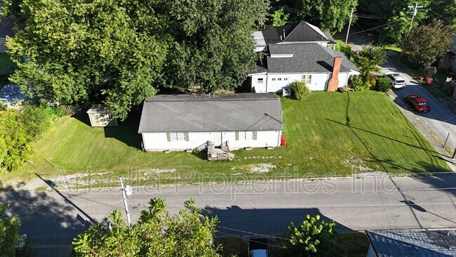 Building Photo - 1324 Virginia St