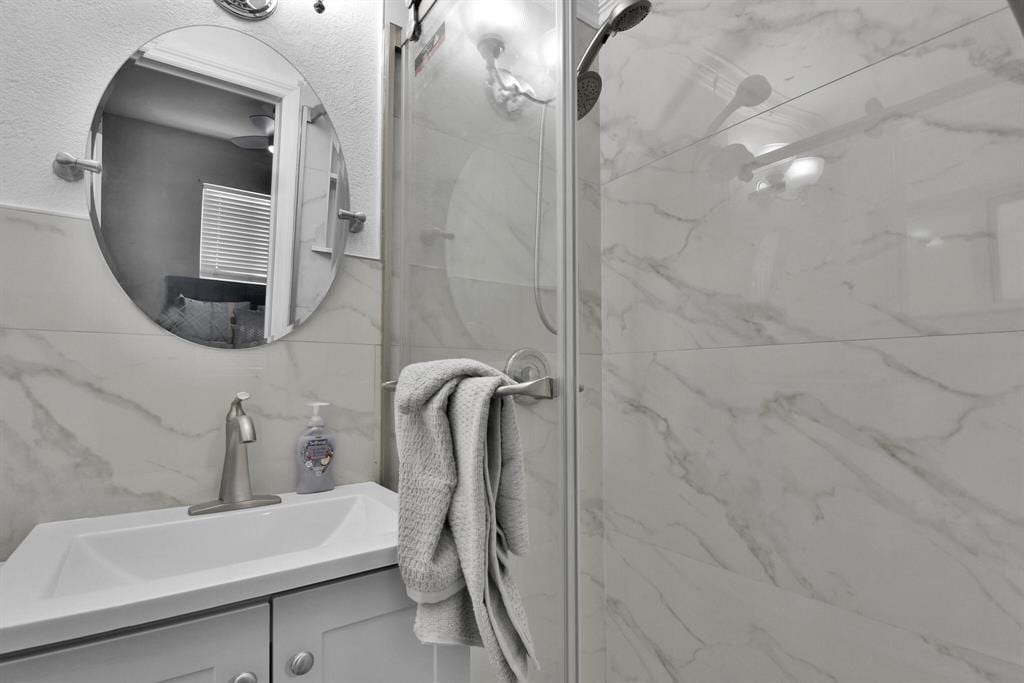 Building Photo - 201 SE 23rd St