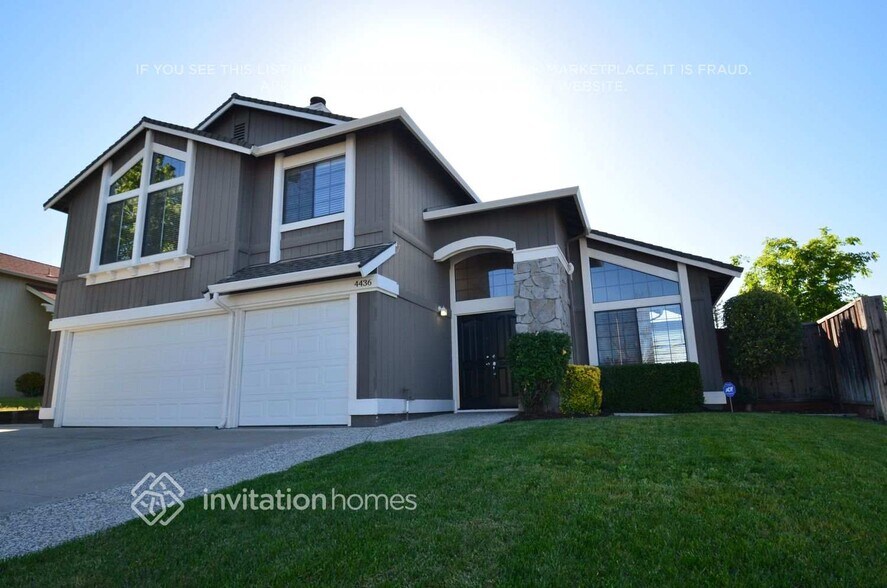 Building Photo - 4436 Deerfield Dr