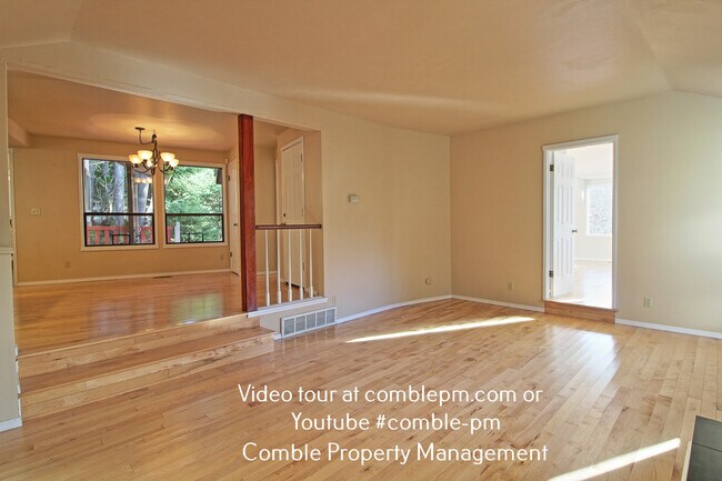 Building Photo - 5275 Highland Dr