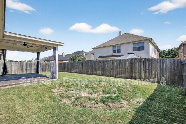 Building Photo - 4353 Mountain Crest Dr