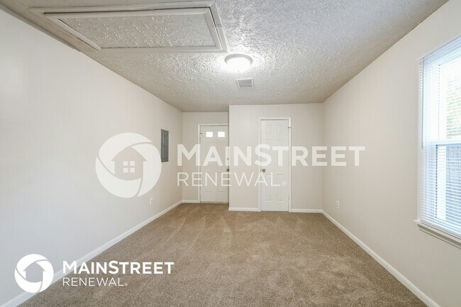 Building Photo - 3232 Wellington Ave