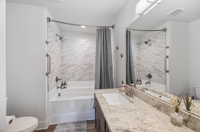 Building Photo - 3 Bed, 2.5 Bath - Lucky Penny - Furnished ...