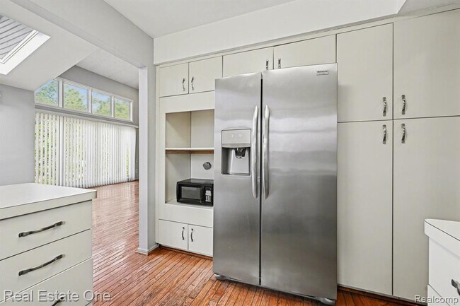 Building Photo - 4222 Breckenridge Dr