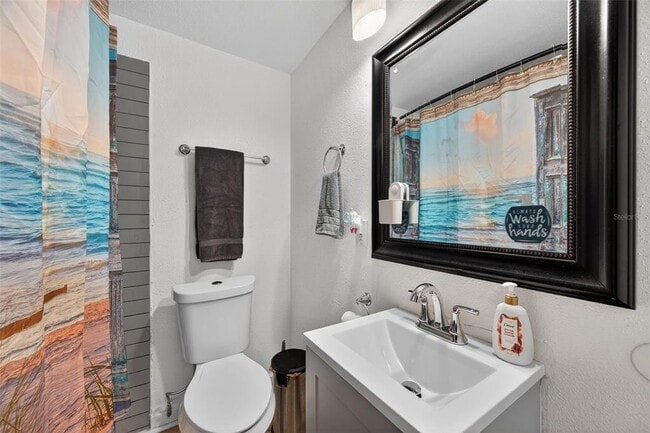 Building Photo - 4324 16th Ave S