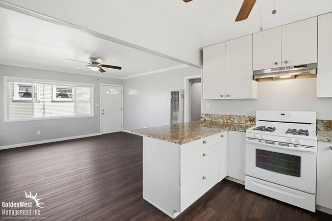 Building Photo - Fully Updated 3Bdm 2Ba Home Located in a Prime Area of San Diego